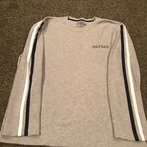 Tommy Hilfiger Men’s Gray Shirt Size X-Large